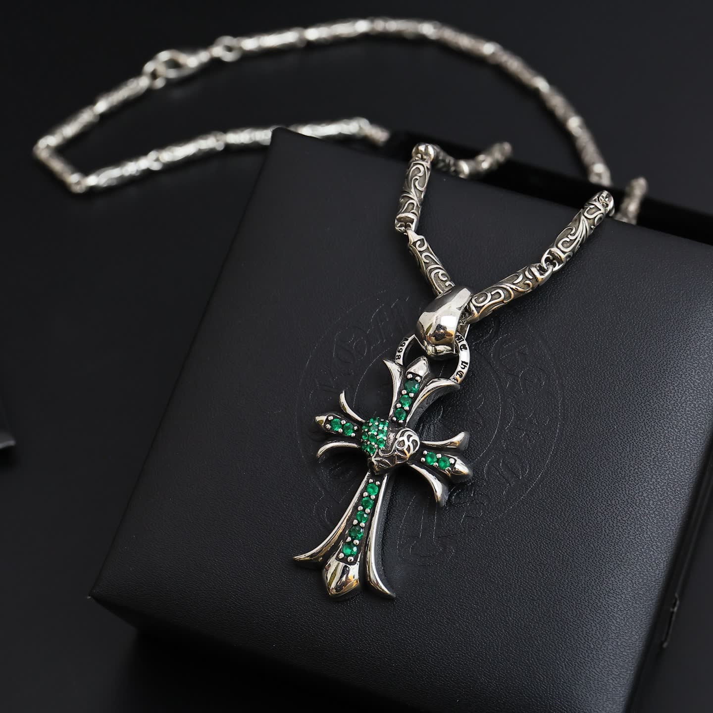 Chrome Hearts Silver Cross Pendant with Chain